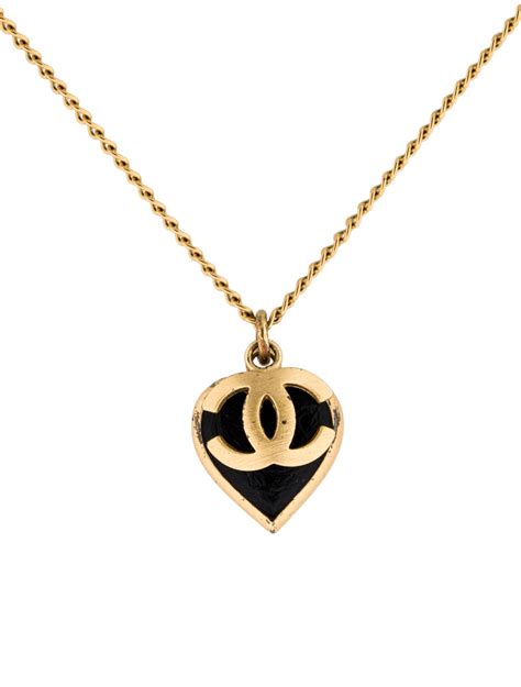 chanel heart pictures|Necklaces .